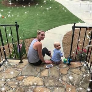 Meet your Posher, Hillary